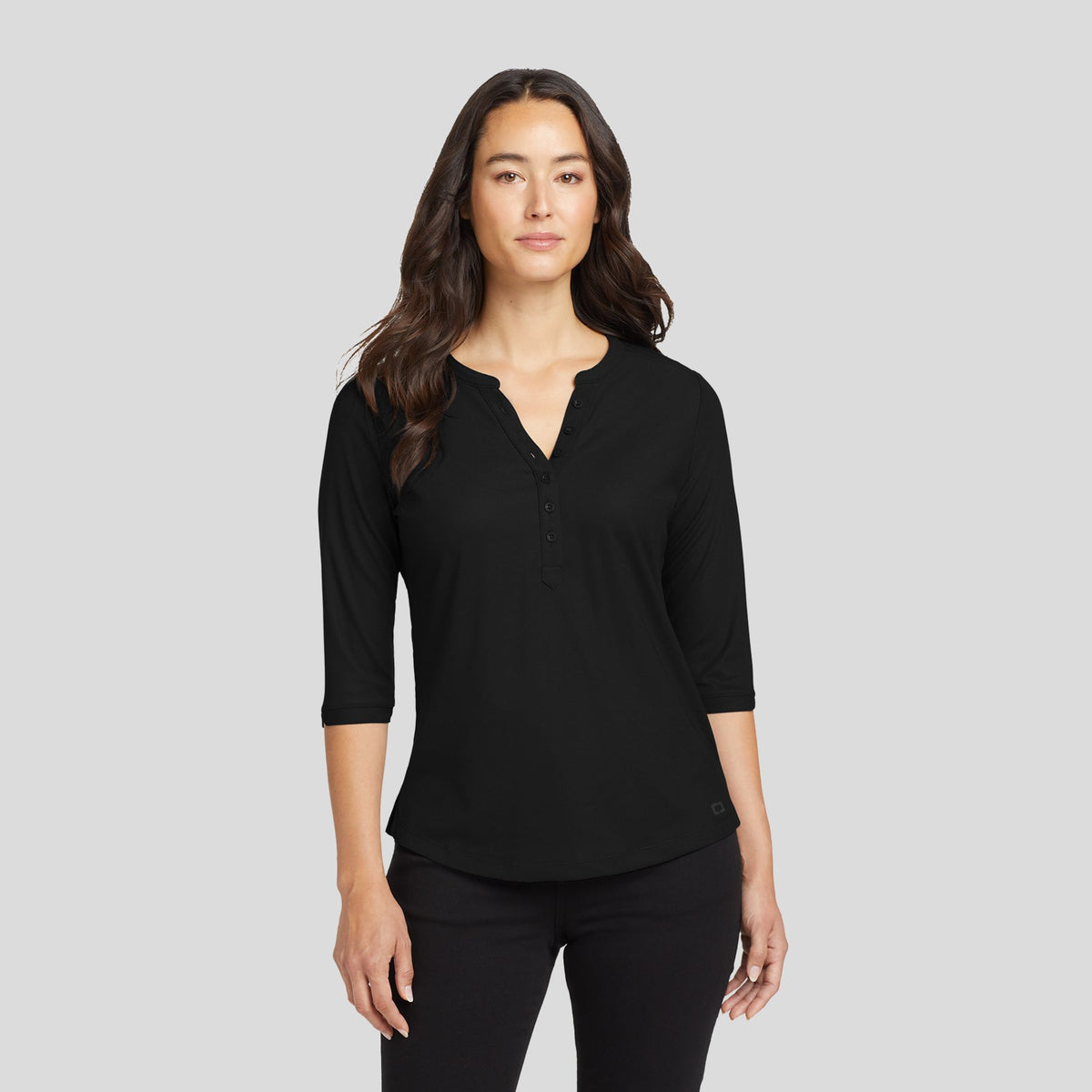 Women's Jewel Henley | Blacktop