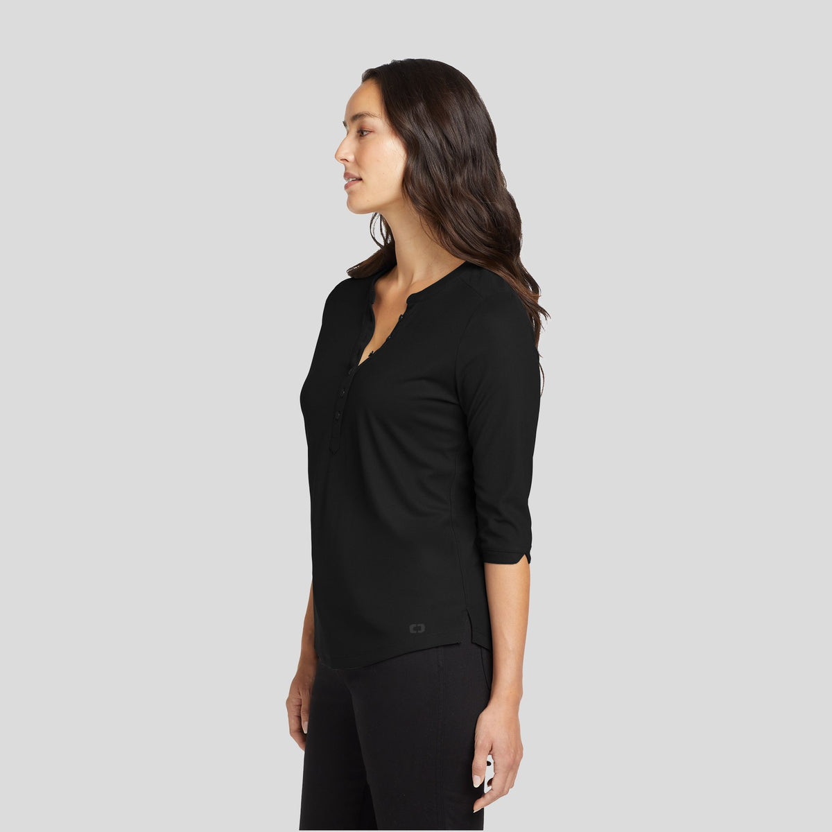 Women's Jewel Henley | Blacktop